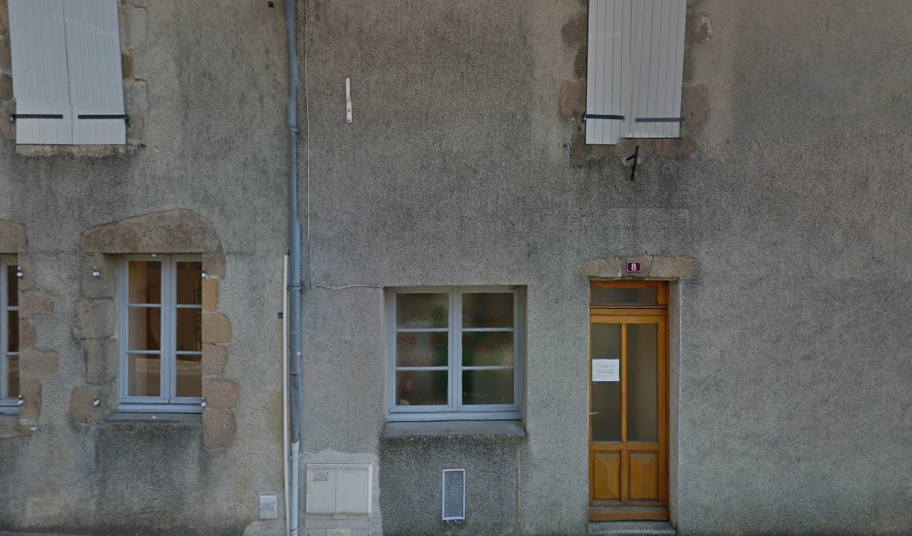 Retrouvez toutes les informations de contacts et horaires d&rsquo;ouverture pour La Poste Agence Communale BRILLAC Mairie situé à Brillac dans le département Charente (16). Pour effectuer envoyer vos colis (colissimo, chronopost, suivi colis), une gestion bancaire (banque postal, French Bank), [&hellip;]