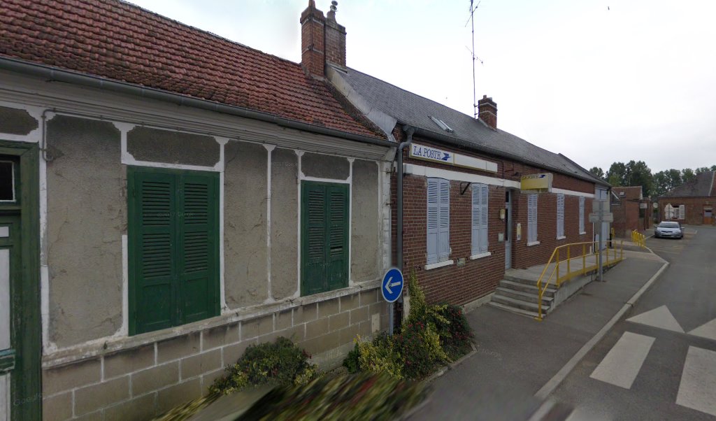 Retrouvez toutes les informations de contacts et horaires d&rsquo;ouverture pour La Poste Agence Communale RIBEMONT SUR ANCRE Mairie situé à Ribemont sur ancre dans le département Somme (80). Pour effectuer envoyer vos colis (colissimo, chronopost, suivi colis), une gestion bancaire [&hellip;]