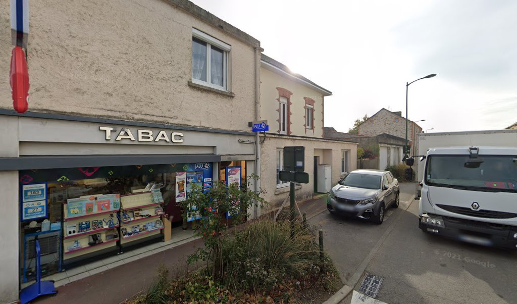 Retrouvez toutes les informations de contacts et horaires d&rsquo;ouverture pour La Poste Relais VIEILLEVIGNE BURALISTE situé à Vieillevigne dans le département Loire-Atlantique (44). Pour effectuer envoyer vos colis (colissimo, chronopost, suivi colis), une gestion bancaire (banque postal, French Bank), votre [&hellip;]