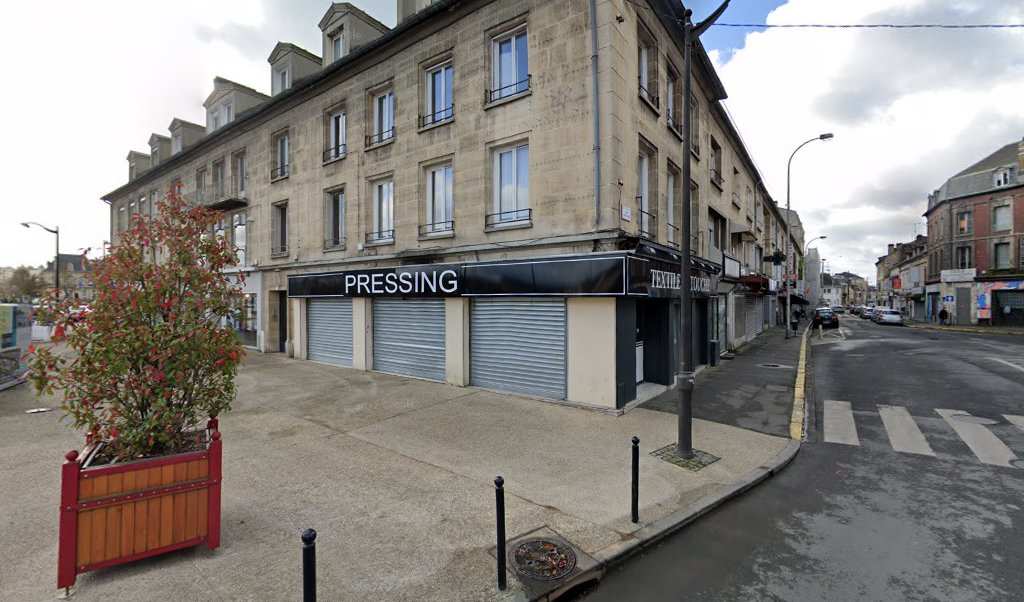 Retrouvez toutes les informations de contacts et horaires d&rsquo;ouverture pour Relais Pickup PRESSING LES BELLES FEUILLES situé à Creil dans le département Oise (60). Pour effectuer envoyer vos colis (colissimo, chronopost, suivi colis), une gestion bancaire (banque postal, French Bank), [&hellip;]