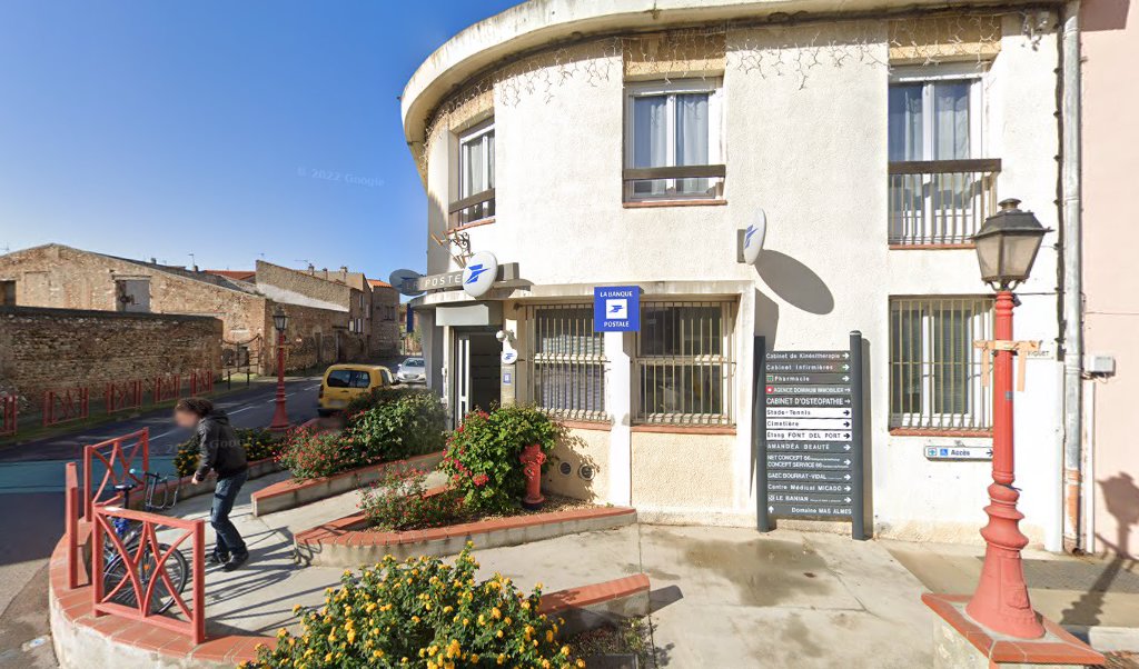 Retrouvez toutes les informations de contacts et horaires d&rsquo;ouverture pour La Poste SAINT HIPPOLYTE situé à St hippolyte dans le département Pyrénées-Orientales (66). Pour effectuer envoyer vos colis (colissimo, chronopost, suivi colis), une gestion bancaire (banque postal, French Bank), votre [&hellip;]