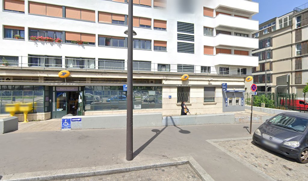 Retrouvez toutes les informations de contacts et horaires d&rsquo;ouverture pour La Poste PARIS SOULT situé à Paris dans le département Paris (75). Pour effectuer envoyer vos colis (colissimo, chronopost, suivi colis), une gestion bancaire (banque postal, French Bank), votre courrier [&hellip;]
