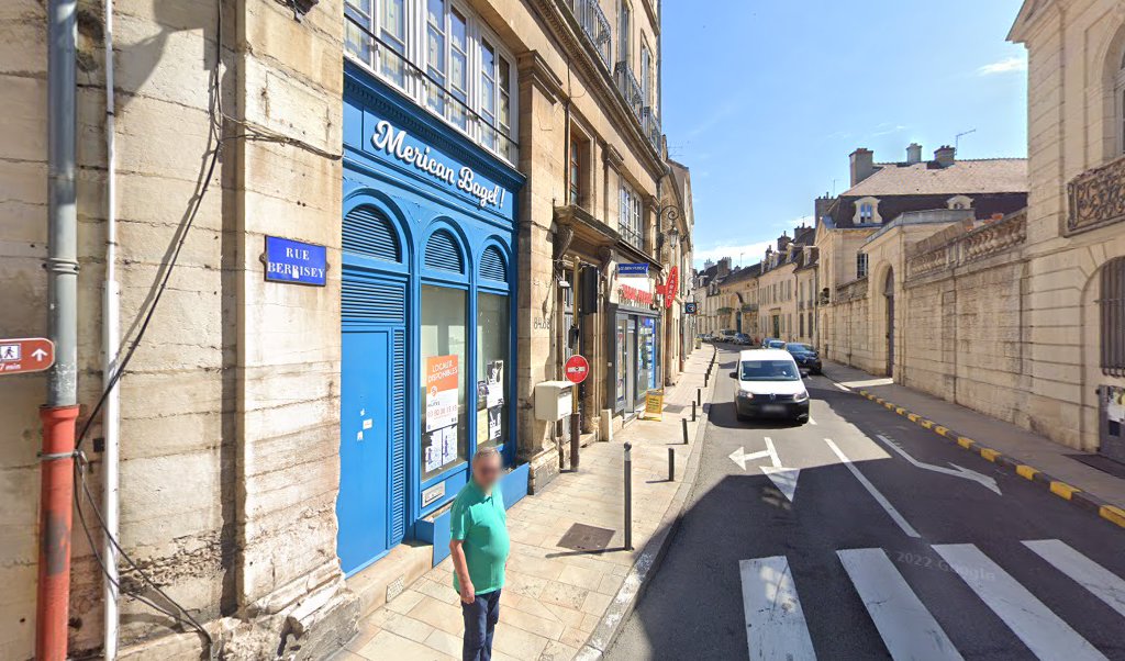 Retrouvez toutes les informations de contacts et horaires d&rsquo;ouverture pour Relais Pickup TABAC BERBISEY situé à Dijon dans le département Côte-d&rsquo;Or (21). Pour effectuer envoyer vos colis (colissimo, chronopost, suivi colis), une gestion bancaire (banque postal, French Bank), votre courrier [&hellip;]