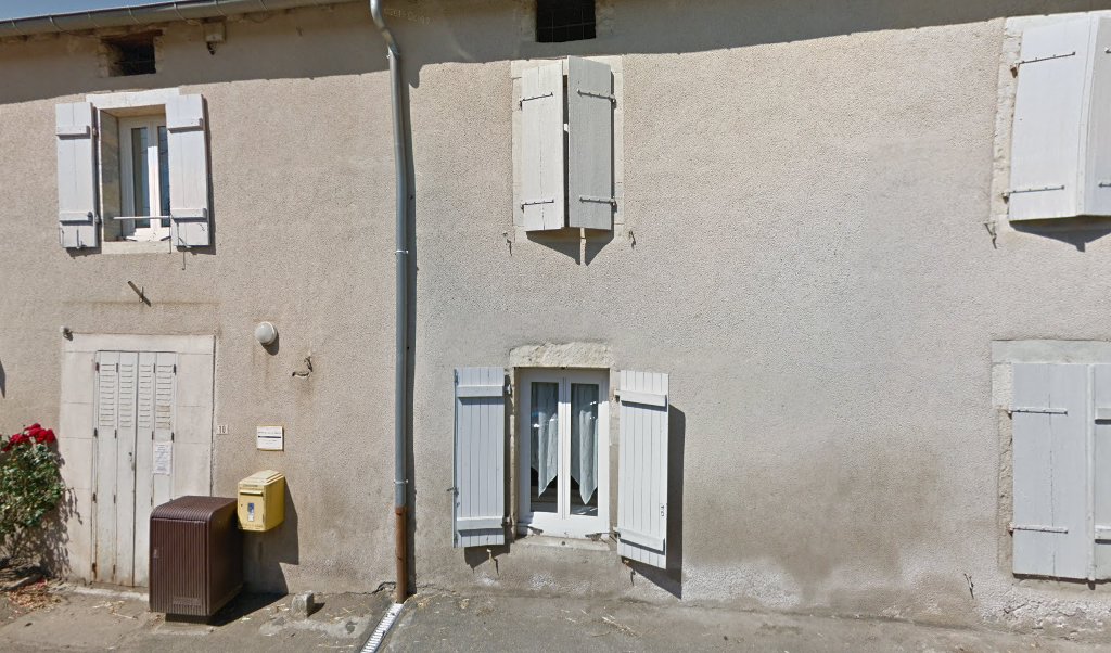 Retrouvez toutes les informations de contacts et horaires d&rsquo;ouverture pour La Poste Agence Communale NEUVELLE LES LA CHARITE Mairie situé à Neuvelle les la charite dans le département Haute-Saône (70). Pour effectuer envoyer vos colis (colissimo, chronopost, suivi colis), une [&hellip;]