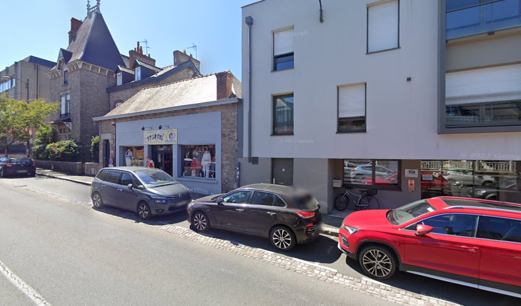 Retrouvez toutes les informations de contacts et horaires d&rsquo;ouverture pour Relais Pickup CARNAVAL situé à Dinan dans le département Côtes d&rsquo;Armor (22). Pour effectuer envoyer vos colis (colissimo, chronopost, suivi colis), une gestion bancaire (banque postal, French Bank), votre courrier [&hellip;]