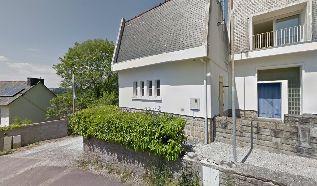 Retrouvez toutes les informations de contacts et horaires d&rsquo;ouverture pour La Poste PONT DE BUIS situé à Pont de buis les quimerch dans le département Finistère (29). Pour effectuer envoyer vos colis (colissimo, chronopost, suivi colis), une gestion bancaire (banque [&hellip;]