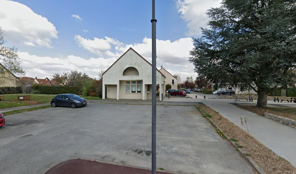 Retrouvez toutes les informations de contacts et horaires d&rsquo;ouverture pour La Poste Relais TOUSSUS LE NOBLE situé à Toussus le noble dans le département Yvelines (78). Pour effectuer envoyer vos colis (colissimo, chronopost, suivi colis), une gestion bancaire (banque postal, [&hellip;]