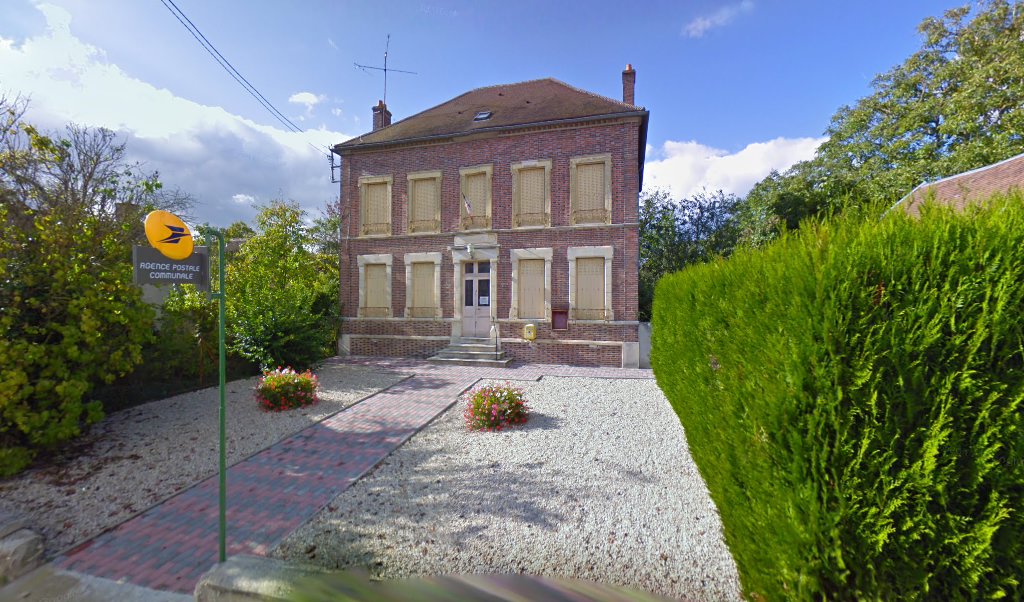 Retrouvez toutes les informations de contacts et horaires d&rsquo;ouverture pour La Poste Agence Communale ST MAURICE RICHES HOMMES Mairie situé à St maurice riches hommes dans le département Yonne (89). Pour effectuer envoyer vos colis (colissimo, chronopost, suivi colis), une [&hellip;]