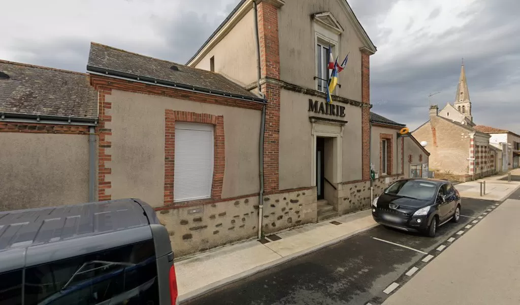 Retrouvez toutes les informations de contacts et horaires d&rsquo;ouverture pour La Poste Agence Communale CHEMILLE EN ANJOU Mairie situé à Chemille en anjou dans le département Maine-et-Loire (49). Pour effectuer envoyer vos colis (colissimo, chronopost, suivi colis), une gestion bancaire [&hellip;]