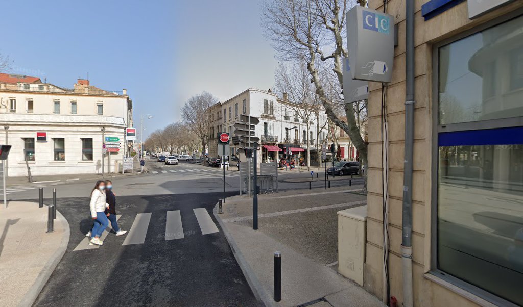 Retrouvez toutes les informations de contacts et horaires d&rsquo;ouverture pour La Poste SALON MASSENET situé à Salon de provence dans le département Bouches-du-Rhône (13). Pour effectuer envoyer vos colis (colissimo, chronopost, suivi colis), une gestion bancaire (banque postal, French Bank), [&hellip;]