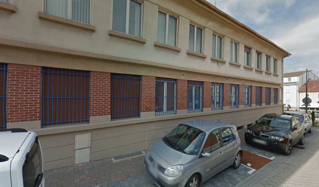Retrouvez toutes les informations de contacts et horaires d&rsquo;ouverture pour La Poste FREYMING MERLEBACH PRINCIPAL situé à Freyming merlebach dans le département Moselle (57). Pour effectuer envoyer vos colis (colissimo, chronopost, suivi colis), une gestion bancaire (banque postal, French Bank), [&hellip;]