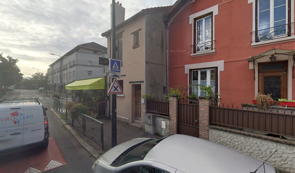 Retrouvez toutes les informations de contacts et horaires d&rsquo;ouverture pour Relais Pickup FLEURISTE BORIS DEMAY situé à Bagneux dans le département Hauts-de-Seine (92). Pour effectuer envoyer vos colis (colissimo, chronopost, suivi colis), une gestion bancaire (banque postal, French Bank), votre [&hellip;]
