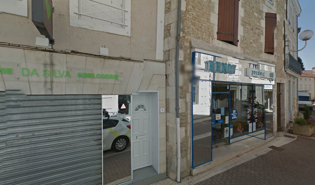 Retrouvez toutes les informations de contacts et horaires d&rsquo;ouverture pour Relais Pickup PRESSING situé à Civray dans le département Vienne (86). Pour effectuer envoyer vos colis (colissimo, chronopost, suivi colis), une gestion bancaire (banque postal, French Bank), votre courrier (suivi [&hellip;]
