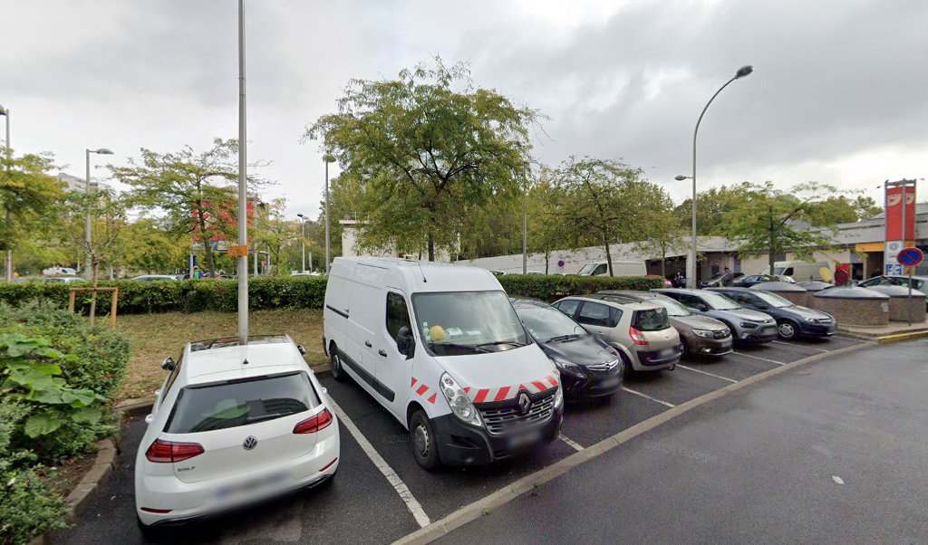 Retrouvez toutes les informations de contacts et horaires d&rsquo;ouverture pour Relais Pickup E SERVICES situé à Creteil dans le département Val-de-Marne (94). Pour effectuer envoyer vos colis (colissimo, chronopost, suivi colis), une gestion bancaire (banque postal, French Bank), votre courrier [&hellip;]