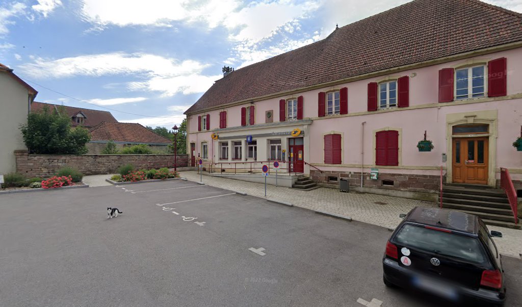 Retrouvez toutes les informations de contacts et horaires d&rsquo;ouverture pour La Poste RONCHAMP situé à Ronchamp dans le département Haute-Saône (70). Pour effectuer envoyer vos colis (colissimo, chronopost, suivi colis), une gestion bancaire (banque postal, French Bank), votre courrier (suivi [&hellip;]