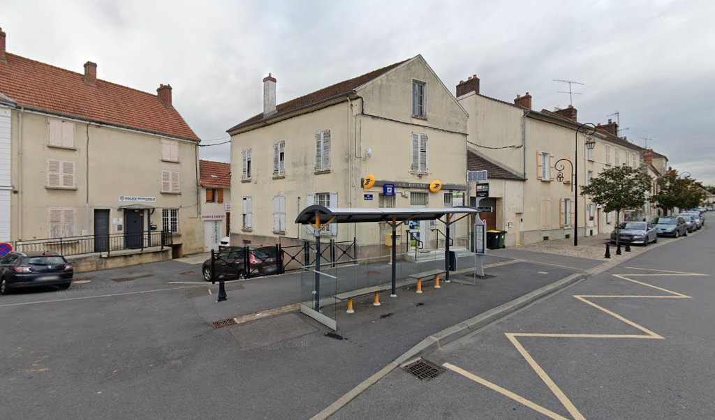 Retrouvez toutes les informations de contacts et horaires d&rsquo;ouverture pour La Poste SAACY SUR MARNE situé à Saacy sur marne dans le département Seine-et-Marne (77). Pour effectuer envoyer vos colis (colissimo, chronopost, suivi colis), une gestion bancaire (banque postal, French [&hellip;]
