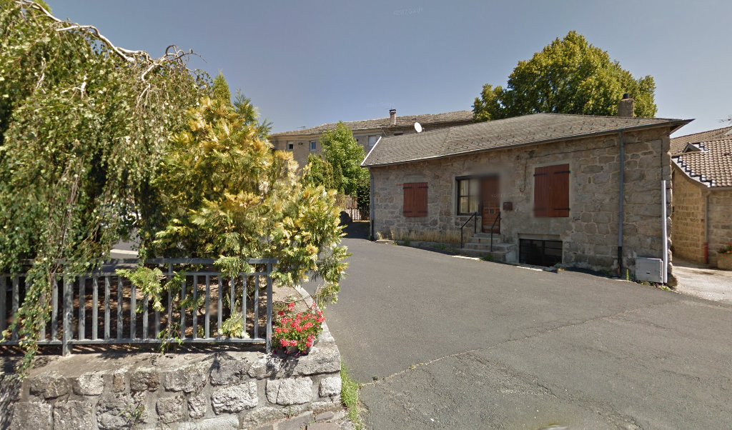 Retrouvez toutes les informations de contacts et horaires d&rsquo;ouverture pour La Poste Agence Communale TENCE MAIRIE situé à Tence dans le département Haute-Loire (43). Pour effectuer envoyer vos colis (colissimo, chronopost, suivi colis), une gestion bancaire (banque postal, French Bank), [&hellip;]