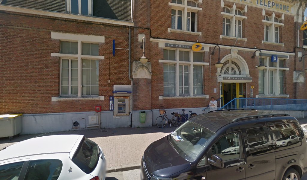 Retrouvez toutes les informations de contacts et horaires d&rsquo;ouverture pour La Poste BERCK SUR MER PRINCIPAL situé à Berck dans le département Pas-de-Calais (62). Pour effectuer envoyer vos colis (colissimo, chronopost, suivi colis), une gestion bancaire (banque postal, French Bank), [&hellip;]