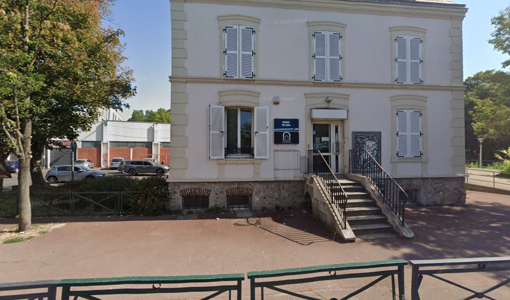 Retrouvez toutes les informations de contacts et horaires d&rsquo;ouverture pour Relais Pickup VKAS situé à Sevran dans le département Seine-Saint-Denis (93). Pour effectuer envoyer vos colis (colissimo, chronopost, suivi colis), une gestion bancaire (banque postal, French Bank), votre courrier (suivi [&hellip;]