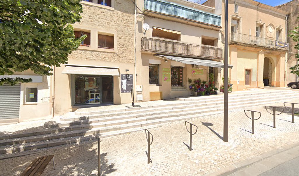 Retrouvez toutes les informations de contacts et horaires d&rsquo;ouverture pour Relais Pickup ROSEE D ETOILE (FLEURISTE) situé à Poussan dans le département Hérault (34). Pour effectuer envoyer vos colis (colissimo, chronopost, suivi colis), une gestion bancaire (banque postal, French Bank), [&hellip;]