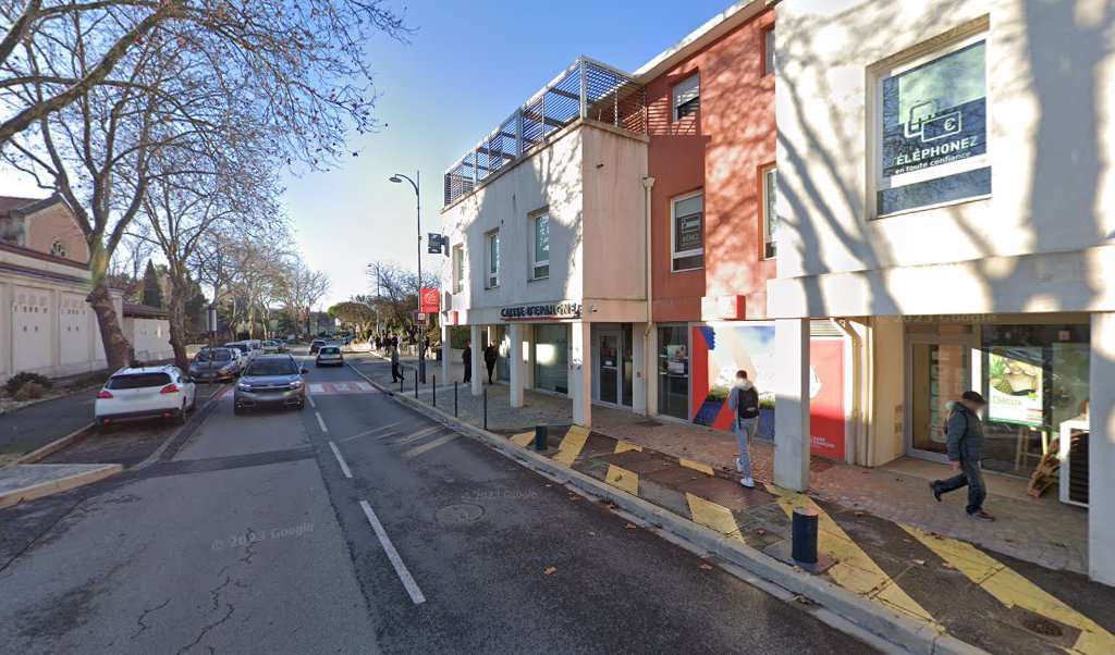 Retrouvez toutes les informations de contacts et horaires d&rsquo;ouverture pour La Poste VENELLES situé à Venelles dans le département Bouches-du-Rhône (13). Pour effectuer envoyer vos colis (colissimo, chronopost, suivi colis), une gestion bancaire (banque postal, French Bank), votre courrier (suivi [&hellip;]