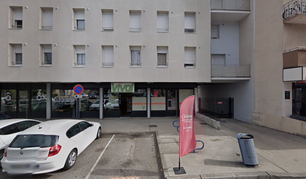 Retrouvez toutes les informations de contacts et horaires d&rsquo;ouverture pour Relais Pickup VIVAL VERCORS situé à Fontaine dans le département Isère (38). Pour effectuer envoyer vos colis (colissimo, chronopost, suivi colis), une gestion bancaire (banque postal, French Bank), votre courrier [&hellip;]