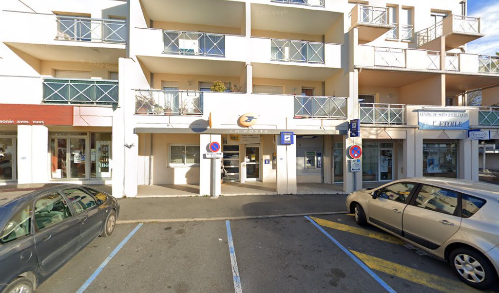 Retrouvez toutes les informations de contacts et horaires d&rsquo;ouverture pour La Poste LUC LA PRIMAUBE situé à Luc la primaube dans le département Aveyron (12). Pour effectuer envoyer vos colis (colissimo, chronopost, suivi colis), une gestion bancaire (banque postal, French [&hellip;]
