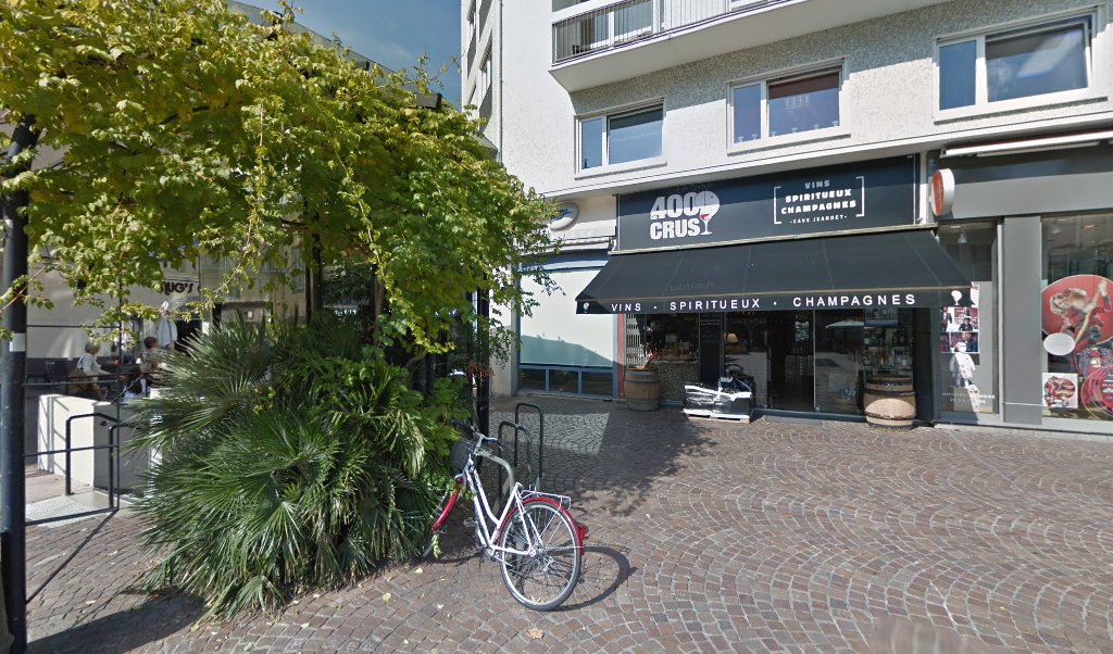 Retrouvez toutes les informations de contacts et horaires d&rsquo;ouverture pour La Poste CHAMBERY HOTEL DE VILLE situé à Chambery dans le département Savoie (73). Pour effectuer envoyer vos colis (colissimo, chronopost, suivi colis), une gestion bancaire (banque postal, French Bank), [&hellip;]