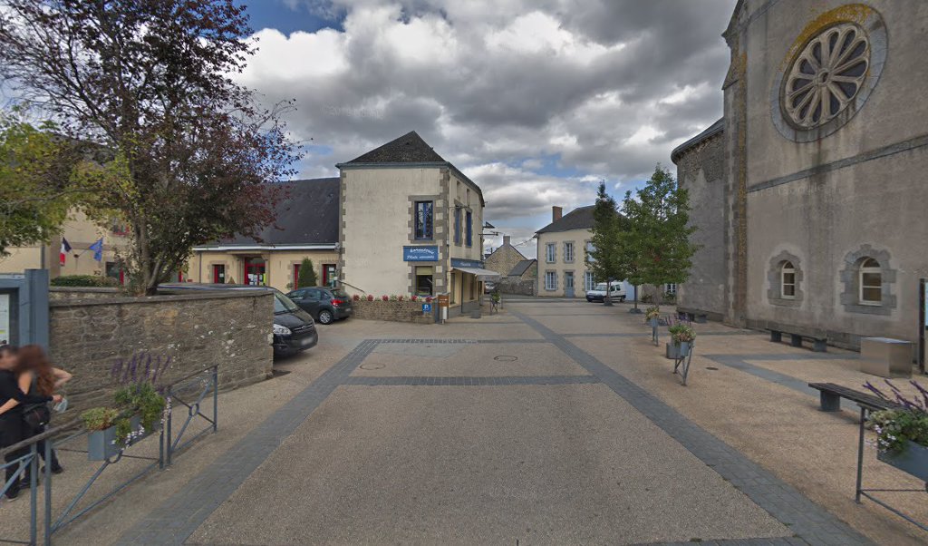 Retrouvez toutes les informations de contacts et horaires d&rsquo;ouverture pour La Poste Agence Communale JUBLAINS Mairie situé à Jublains dans le département Mayenne (53). Pour effectuer envoyer vos colis (colissimo, chronopost, suivi colis), une gestion bancaire (banque postal, French Bank), [&hellip;]