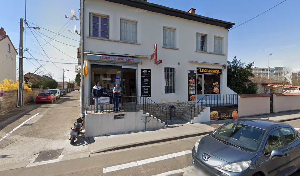 Retrouvez toutes les informations de contacts et horaires d&rsquo;ouverture pour Relais Pickup TABAC DE LA FONTAINE situé à Chalon sur saone dans le département Saône-et-Loire (71). Pour effectuer envoyer vos colis (colissimo, chronopost, suivi colis), une gestion bancaire (banque postal, [&hellip;]