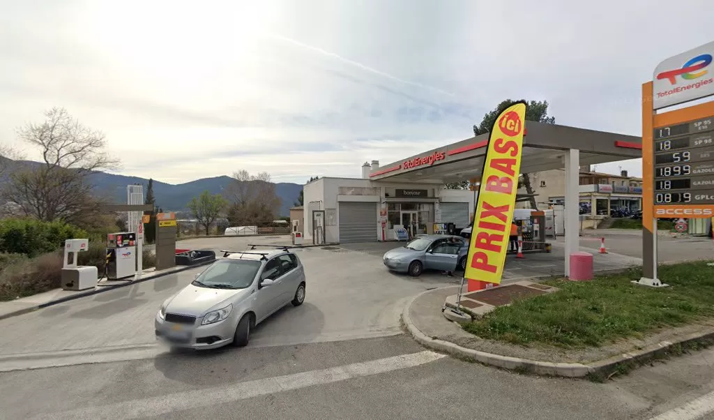 Retrouvez toutes les informations de contacts et horaires d&rsquo;ouverture pour Relais Pickup TOTAL ACCESS situé à Chateau arnoux st auban dans le département Alpes-de-Haute-Provence (04). Pour effectuer envoyer vos colis (colissimo, chronopost, suivi colis), une gestion bancaire (banque postal, French [&hellip;]