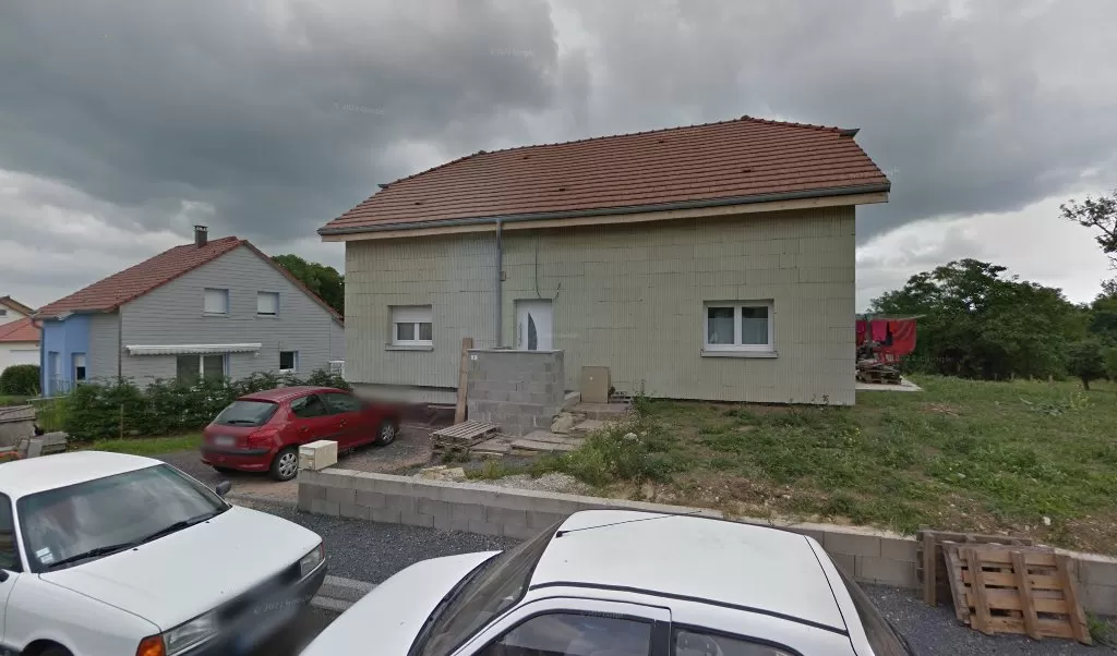 Retrouvez toutes les informations de contacts et horaires d&rsquo;ouverture pour La Poste LORQUIN situé à Lorquin dans le département Moselle (57). Pour effectuer envoyer vos colis (colissimo, chronopost, suivi colis), une gestion bancaire (banque postal, French Bank), votre courrier (suivi [&hellip;]