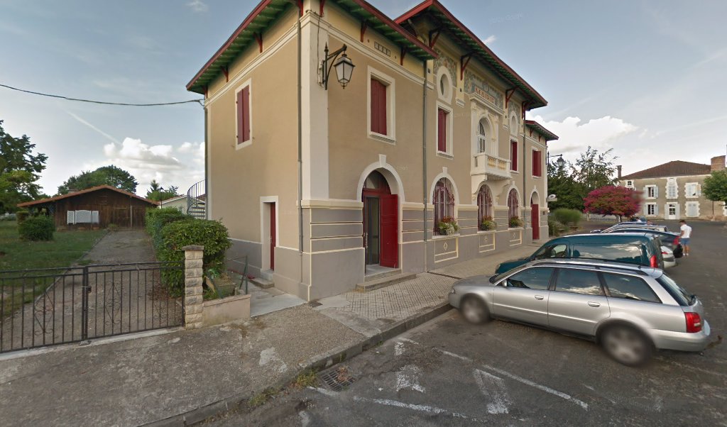 Retrouvez toutes les informations de contacts et horaires d&rsquo;ouverture pour La Poste Agence Communale BROCAS Mairie situé à Brocas dans le département Landes (40). Pour effectuer envoyer vos colis (colissimo, chronopost, suivi colis), une gestion bancaire (banque postal, French Bank), [&hellip;]