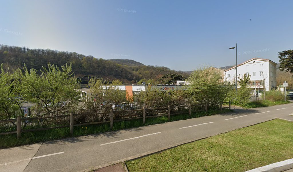 Retrouvez toutes les informations de contacts et horaires d&rsquo;ouverture pour Relais Pickup E LECLERC ROCHETAILLEE situé à Rochetaillee sur saone dans le département Rhône (69). Pour effectuer envoyer vos colis (colissimo, chronopost, suivi colis), une gestion bancaire (banque postal, French [&hellip;]