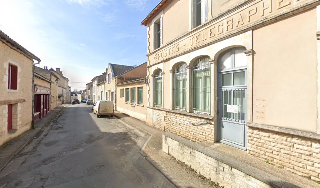 Retrouvez toutes les informations de contacts et horaires d&rsquo;ouverture pour La Poste Espace Clients Pro LUSIGNAN PDC1 situé à Lusignan dans le département Vienne (86). Pour effectuer envoyer vos colis (colissimo, chronopost, suivi colis), une gestion bancaire (banque postal, French [&hellip;]