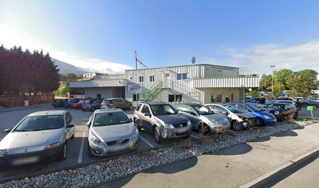 Retrouvez toutes les informations de contacts et horaires d&rsquo;ouverture pour Relais Pickup CARROSSERIE DU SALEVE situé à Collonges sous saleve dans le département Haute-Savoie (74). Pour effectuer envoyer vos colis (colissimo, chronopost, suivi colis), une gestion bancaire (banque postal, French [&hellip;]