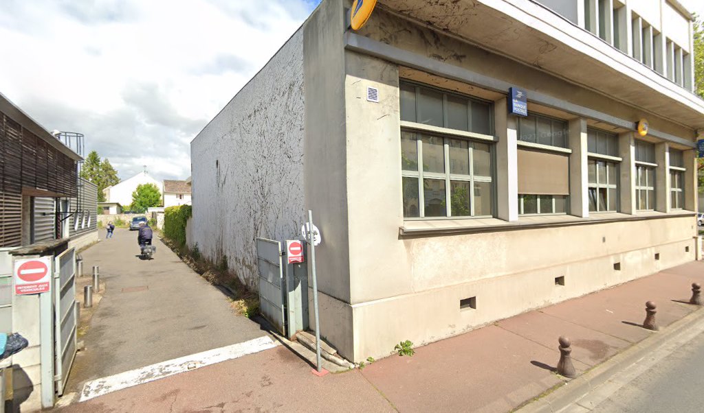 Retrouvez toutes les informations de contacts et horaires d&rsquo;ouverture pour La Poste Espace Clients Pro BRIE COMTE ROBERT PDC1 situé à Brie comte robert dans le département Seine-et-Marne (77). Pour effectuer envoyer vos colis (colissimo, chronopost, suivi colis), une gestion [&hellip;]