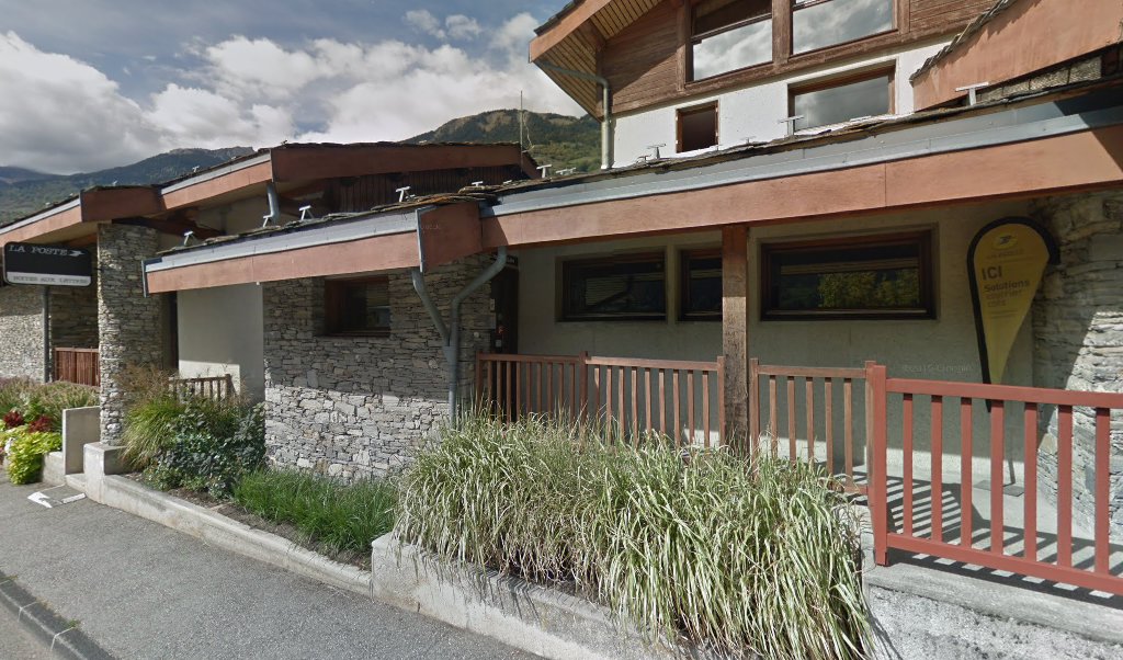 Retrouvez toutes les informations de contacts et horaires d&rsquo;ouverture pour La Poste AIME situé à Aime dans le département Savoie (73). Pour effectuer envoyer vos colis (colissimo, chronopost, suivi colis), une gestion bancaire (banque postal, French Bank), votre courrier (suivi [&hellip;]