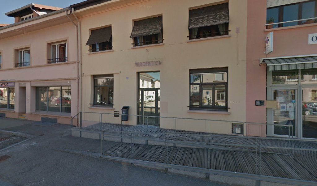 Retrouvez toutes les informations de contacts et horaires d&rsquo;ouverture pour La Poste Agence Communale CORCIEUX Mairie situé à Corcieux dans le département Vosges (88). Pour effectuer envoyer vos colis (colissimo, chronopost, suivi colis), une gestion bancaire (banque postal, French Bank), [&hellip;]