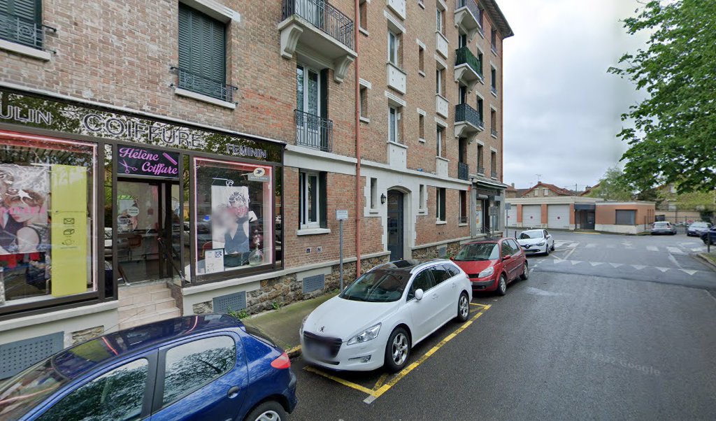 Retrouvez toutes les informations de contacts et horaires d&rsquo;ouverture pour La Poste Relais VILLENEUVE ST GEORGES HELENE COIFFURE situé à Villeneuve st georges dans le département Val-de-Marne (94). Pour effectuer envoyer vos colis (colissimo, chronopost, suivi colis), une gestion bancaire [&hellip;]