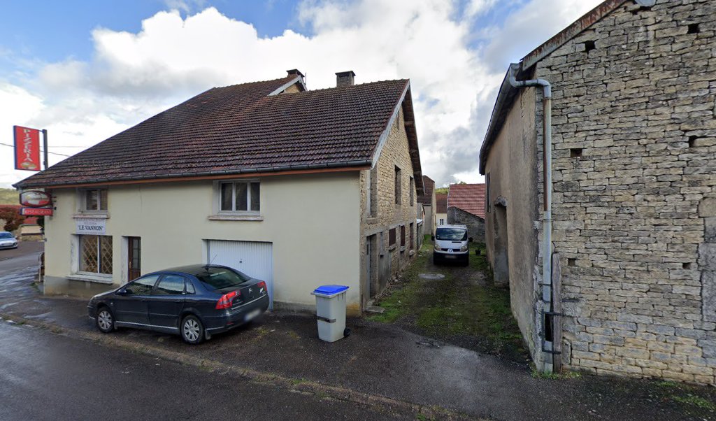 Retrouvez toutes les informations de contacts et horaires d&rsquo;ouverture pour La Poste Agence Communale FOUVENT ST ANDOCHE Mairie situé à Fouvent st andoche dans le département Haute-Saône (70). Pour effectuer envoyer vos colis (colissimo, chronopost, suivi colis), une gestion bancaire [&hellip;]