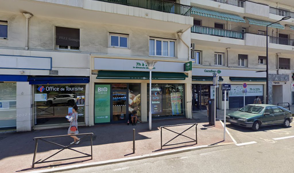 Retrouvez toutes les informations de contacts et horaires d&rsquo;ouverture pour Relais Pickup CARREFOUR CITY situé à Antibes dans le département Alpes-Maritimes (06). Pour effectuer envoyer vos colis (colissimo, chronopost, suivi colis), une gestion bancaire (banque postal, French Bank), votre courrier [&hellip;]