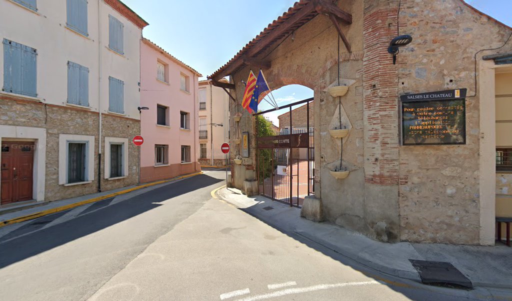 Retrouvez toutes les informations de contacts et horaires d&rsquo;ouverture pour La Poste SALSES LE CHATEAU situé à Salses le chateau dans le département Pyrénées-Orientales (66). Pour effectuer envoyer vos colis (colissimo, chronopost, suivi colis), une gestion bancaire (banque postal, French [&hellip;]