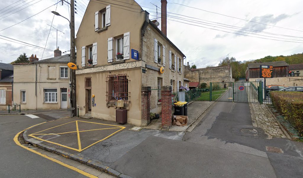 Retrouvez toutes les informations de contacts et horaires d&rsquo;ouverture pour La Poste BURY situé à Bury dans le département Oise (60). Pour effectuer envoyer vos colis (colissimo, chronopost, suivi colis), une gestion bancaire (banque postal, French Bank), votre courrier (suivi [&hellip;]
