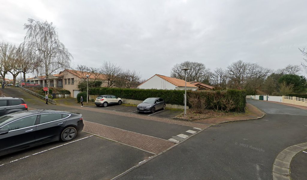 Retrouvez toutes les informations de contacts et horaires d&rsquo;ouverture pour La Poste Agence Communale VOUNEUIL SOUS BIARD Mairie situé à Vouneuil sous biard dans le département Vienne (86). Pour effectuer envoyer vos colis (colissimo, chronopost, suivi colis), une gestion bancaire [&hellip;]