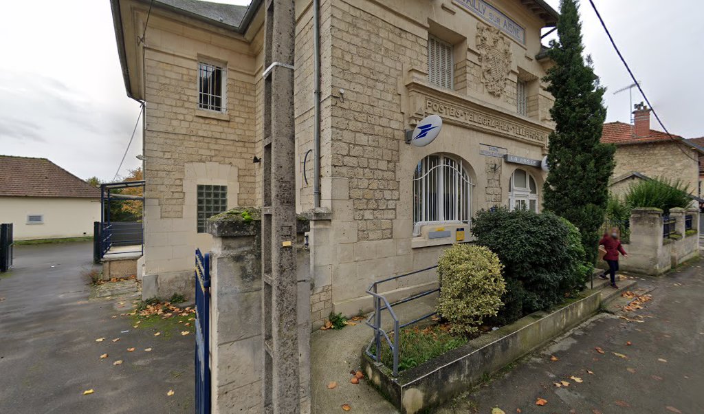 Retrouvez toutes les informations de contacts et horaires d&rsquo;ouverture pour La Poste VAILLY SUR AISNE situé à Vailly sur aisne dans le département Aisne (02). Pour effectuer envoyer vos colis (colissimo, chronopost, suivi colis), une gestion bancaire (banque postal, French [&hellip;]