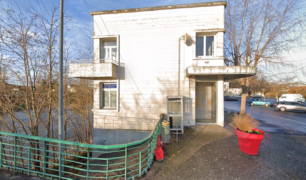 Retrouvez toutes les informations de contacts et horaires d&rsquo;ouverture pour La Poste L ILE BOUCHARD situé à L ile bouchard dans le département Indre-et-Loire (37). Pour effectuer envoyer vos colis (colissimo, chronopost, suivi colis), une gestion bancaire (banque postal, French [&hellip;]