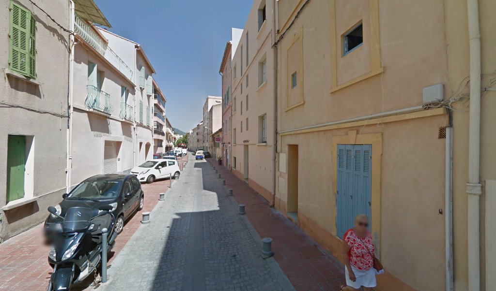 Retrouvez toutes les informations de contacts et horaires d&rsquo;ouverture pour Relais Pickup STYL DOGS situé à Bandol dans le département Var (83). Pour effectuer envoyer vos colis (colissimo, chronopost, suivi colis), une gestion bancaire (banque postal, French Bank), votre courrier [&hellip;]