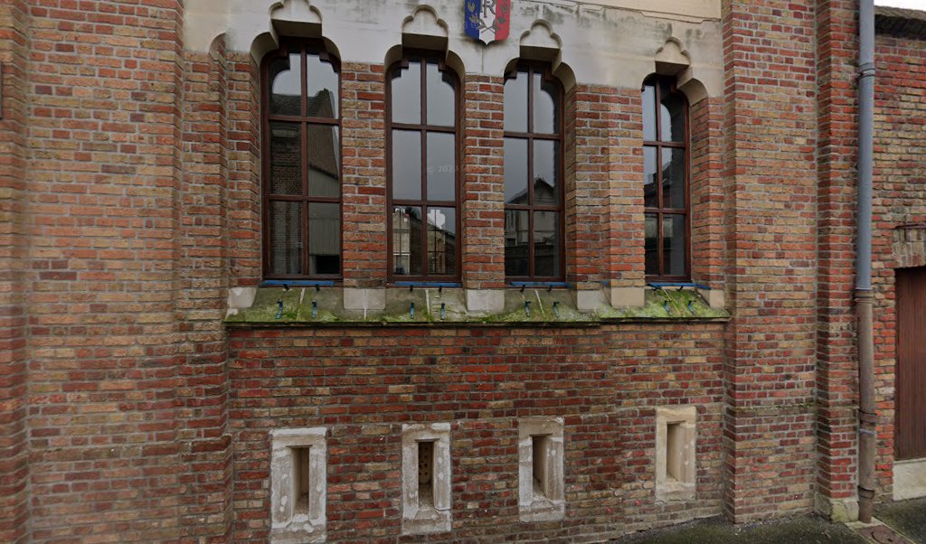 Retrouvez toutes les informations de contacts et horaires d&rsquo;ouverture pour La Poste Agence Communale DREUIL LES AMIENS Mairie situé à Dreuil les amiens dans le département Somme (80). Pour effectuer envoyer vos colis (colissimo, chronopost, suivi colis), une gestion bancaire [&hellip;]