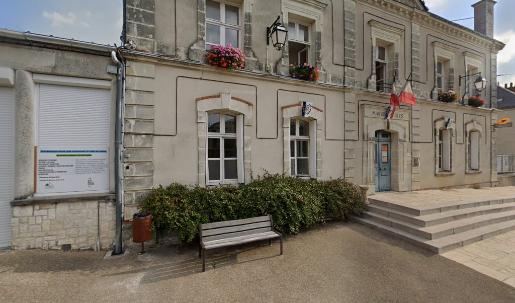 Retrouvez toutes les informations de contacts et horaires d&rsquo;ouverture pour La Poste Agence Communale MAZIERES DE TOURAINE Mairie situé à Mazieres de touraine dans le département Indre-et-Loire (37). Pour effectuer envoyer vos colis (colissimo, chronopost, suivi colis), une gestion bancaire [&hellip;]